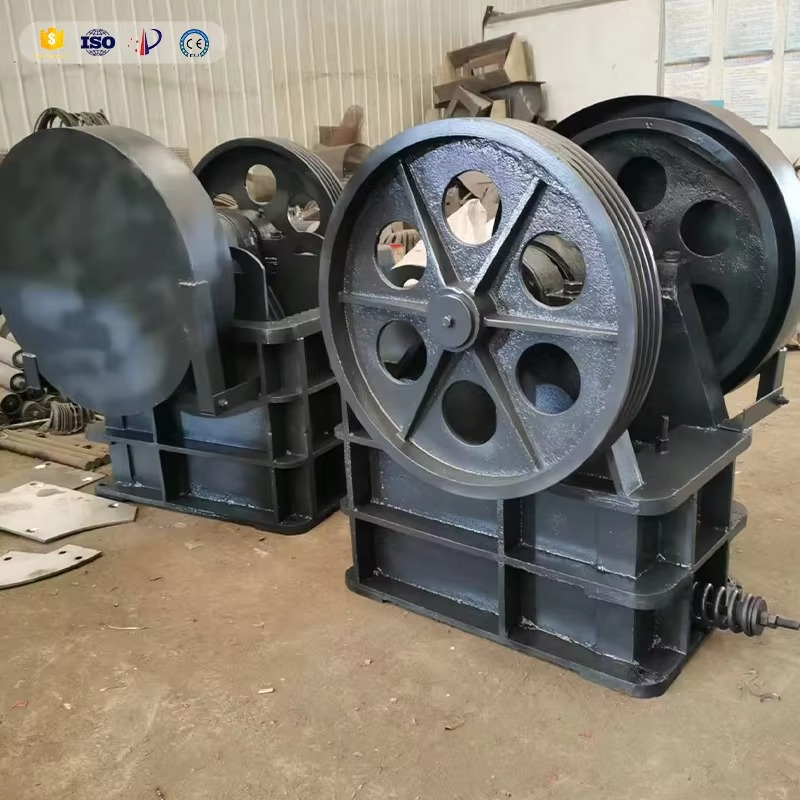 ヘビーデューティー鉱山用ジョークラッシャー、完全モーターギア - Heavy Equipment Mining のレビューと価格